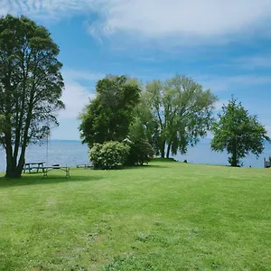Lake House Holiday home